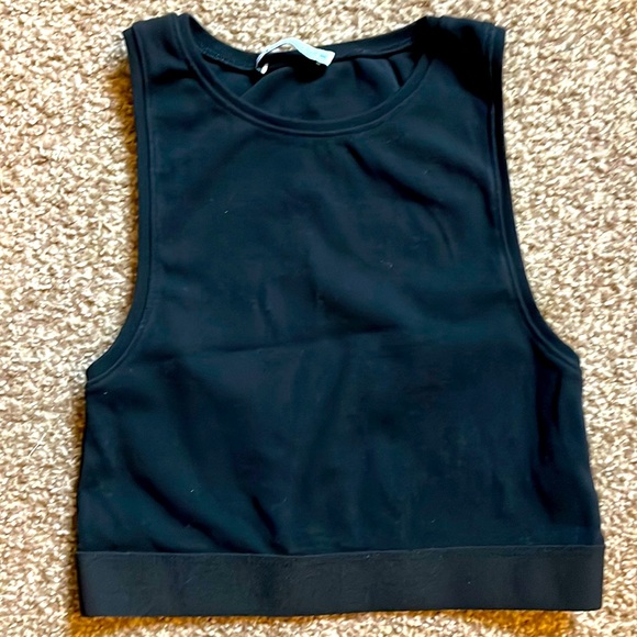 Zara Tops - Zara black crop top